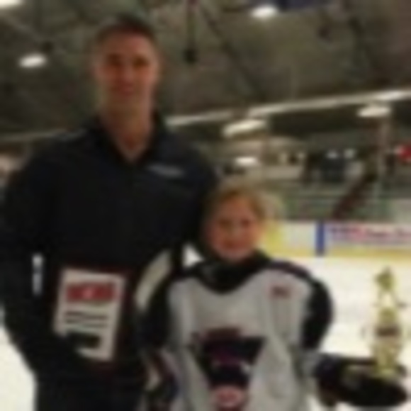 Meet your Posher, Daniella - Picture 1 of 1